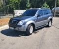 Сірий Cанг Йонг Rexton, об'ємом двигуна 2.7 л та пробігом 240 тис. км за 6024 $, фото 2 на Automoto.ua