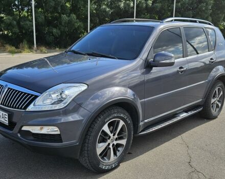 Сірий Cанг Йонг Rexton, об'ємом двигуна 2.2 л та пробігом 186 тис. км за 15302 $, фото 1 на Automoto.ua