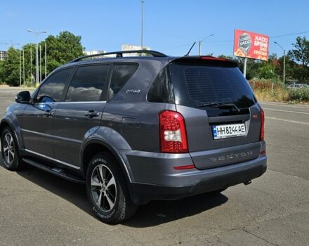 Сірий Cанг Йонг Rexton, об'ємом двигуна 2.2 л та пробігом 186 тис. км за 15302 $, фото 5 на Automoto.ua
