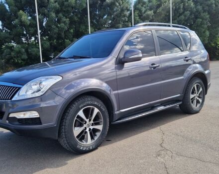 Сірий Cанг Йонг Rexton, об'ємом двигуна 2.2 л та пробігом 186 тис. км за 15302 $, фото 3 на Automoto.ua