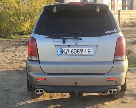 Сірий Cанг Йонг Rexton, об'ємом двигуна 3.2 л та пробігом 306 тис. км за 6300 $, фото 2 на Automoto.ua