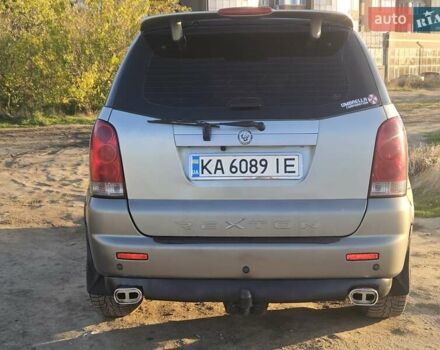 Сірий Cанг Йонг Rexton, об'ємом двигуна 3.2 л та пробігом 306 тис. км за 6300 $, фото 5 на Automoto.ua