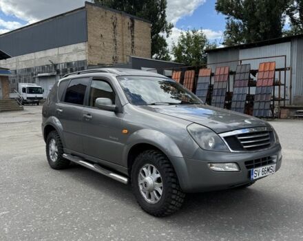 Сірий Cанг Йонг Rexton, об'ємом двигуна 2.9 л та пробігом 311 тис. км за 4000 $, фото 2 на Automoto.ua