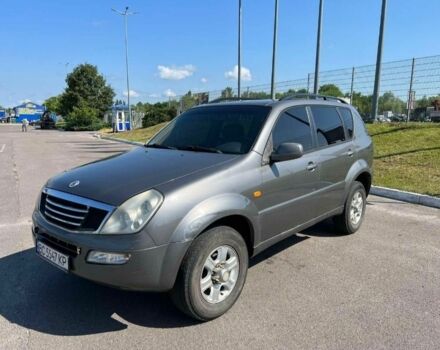 Сірий Cанг Йонг Rexton, об'ємом двигуна 2.9 л та пробігом 357 тис. км за 7000 $, фото 1 на Automoto.ua