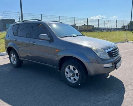 Сірий Cанг Йонг Rexton, об'ємом двигуна 2.9 л та пробігом 357 тис. км за 7000 $, фото 2 на Automoto.ua