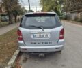 Серый Cанг Йонг Рекстон, объемом двигателя 2.7 л и пробегом 410 тыс. км за 6600 $, фото 5 на Automoto.ua
