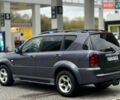 Сірий Cанг Йонг Rexton, об'ємом двигуна 2.7 л та пробігом 304 тис. км за 5600 $, фото 7 на Automoto.ua