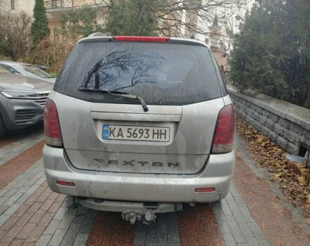 Сірий Cанг Йонг Rexton, об'ємом двигуна 2.7 л та пробігом 237 тис. км за 4400 $, фото 3 на Automoto.ua