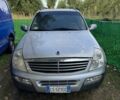 Сірий Cанг Йонг Rexton, об'ємом двигуна 0 л та пробігом 298 тис. км за 2959 $, фото 1 на Automoto.ua