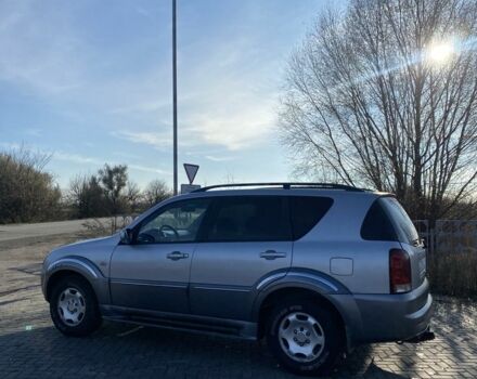 Сірий Cанг Йонг Rexton, об'ємом двигуна 2.7 л та пробігом 283 тис. км за 3600 $, фото 3 на Automoto.ua