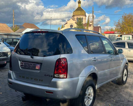 Сірий Cанг Йонг Rexton, об'ємом двигуна 2.7 л та пробігом 268 тис. км за 6500 $, фото 4 на Automoto.ua