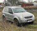 Сірий Cанг Йонг Rexton, об'ємом двигуна 2.7 л та пробігом 300 тис. км за 4729 $, фото 2 на Automoto.ua