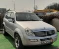 Сірий Cанг Йонг Rexton, об'ємом двигуна 0.27 л та пробігом 300 тис. км за 4700 $, фото 1 на Automoto.ua