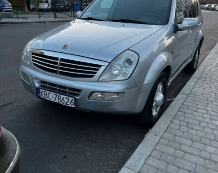 Сірий Cанг Йонг Rexton, об'ємом двигуна 2.7 л та пробігом 187 тис. км за 3600 $, фото 6 на Automoto.ua