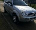 Сірий Cанг Йонг Rexton, об'ємом двигуна 2.8 л та пробігом 102 тис. км за 7000 $, фото 2 на Automoto.ua