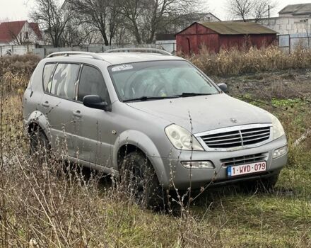 Сірий Cанг Йонг Rexton, об'ємом двигуна 0 л та пробігом 300 тис. км за 4619 $, фото 2 на Automoto.ua