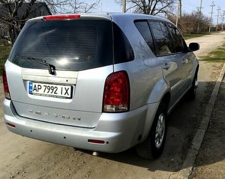 Сірий Cанг Йонг Rexton, об'ємом двигуна 2.8 л та пробігом 102 тис. км за 7000 $, фото 1 на Automoto.ua