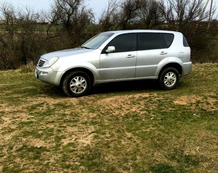 Сірий Cанг Йонг Rexton, об'ємом двигуна 2.8 л та пробігом 102 тис. км за 7000 $, фото 4 на Automoto.ua