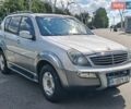 Сірий Cанг Йонг Rexton, об'ємом двигуна 3.2 л та пробігом 300 тис. км за 4800 $, фото 1 на Automoto.ua