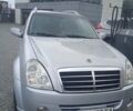 Сірий Cанг Йонг Rexton, об'ємом двигуна 2.7 л та пробігом 311 тис. км за 6500 $, фото 1 на Automoto.ua