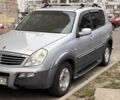Сірий Cанг Йонг Rexton, об'ємом двигуна 3.2 л та пробігом 286 тис. км за 4200 $, фото 1 на Automoto.ua