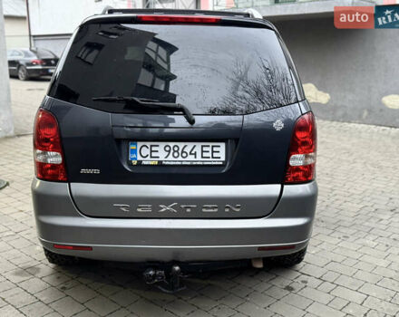 Серый Cанг Йонг Рекстон, объемом двигателя 2.7 л и пробегом 275 тыс. км за 6999 $, фото 10 на Automoto.ua