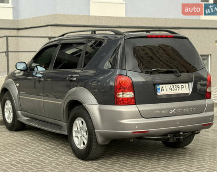 Сірий Cанг Йонг Rexton, об'ємом двигуна 2.7 л та пробігом 247 тис. км за 7900 $, фото 24 на Automoto.ua