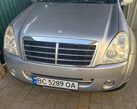 Серый Cанг Йонг Рекстон, объемом двигателя 2.7 л и пробегом 235 тыс. км за 7000 $, фото 8 на Automoto.ua