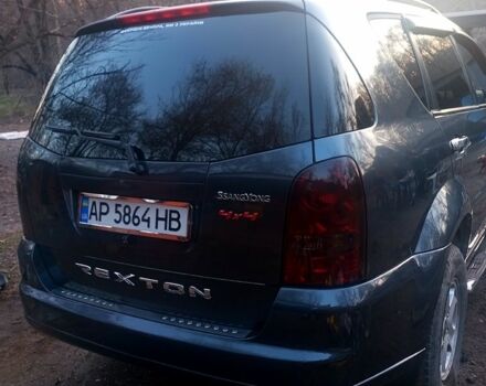 Сірий Cанг Йонг Rexton, об'ємом двигуна 2.7 л та пробігом 214 тис. км за 8000 $, фото 7 на Automoto.ua