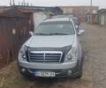 Сірий Cанг Йонг Rexton, об'ємом двигуна 2.7 л та пробігом 289 тис. км за 8200 $, фото 1 на Automoto.ua