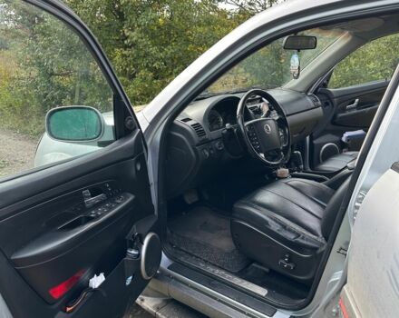 Сірий Cанг Йонг Rexton, об'ємом двигуна 2.7 л та пробігом 231 тис. км за 4858 $, фото 6 на Automoto.ua