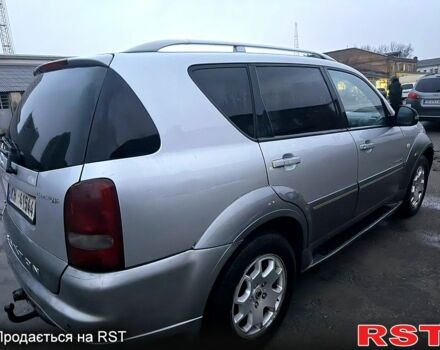 Серый Cанг Йонг Рекстон, объемом двигателя 2 л и пробегом 287 тыс. км за 3500 $, фото 4 на Automoto.ua