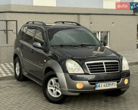 Сірий Cанг Йонг Rexton, об'ємом двигуна 2.7 л та пробігом 247 тис. км за 7900 $, фото 9 на Automoto.ua