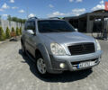 Сірий Cанг Йонг Rexton, об'ємом двигуна 2.7 л та пробігом 186 тис. км за 8200 $, фото 1 на Automoto.ua