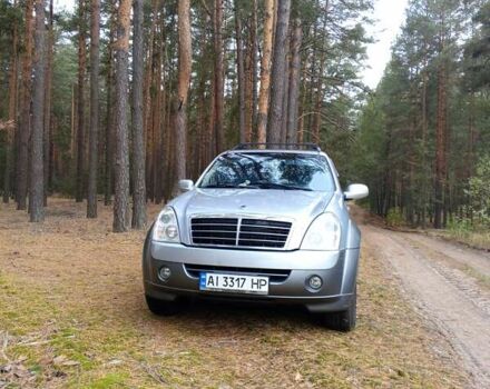 Серый Cанг Йонг Рекстон, объемом двигателя 2.7 л и пробегом 220 тыс. км за 5200 $, фото 6 на Automoto.ua