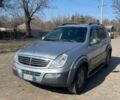 Сірий Cанг Йонг Rexton, об'ємом двигуна 2.7 л та пробігом 200 тис. км за 3500 $, фото 1 на Automoto.ua