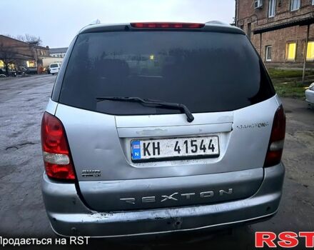 Сірий Cанг Йонг Rexton, об'ємом двигуна 2 л та пробігом 287 тис. км за 3500 $, фото 5 на Automoto.ua