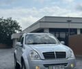 Сірий Cанг Йонг Rexton, об'ємом двигуна 2.7 л та пробігом 130 тис. км за 6350 $, фото 2 на Automoto.ua