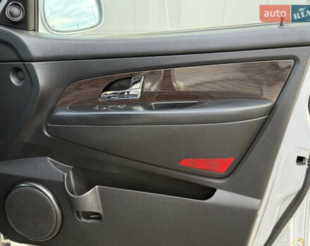 Сірий Cанг Йонг Rexton, об'ємом двигуна 2.7 л та пробігом 200 тис. км за 6700 $, фото 26 на Automoto.ua