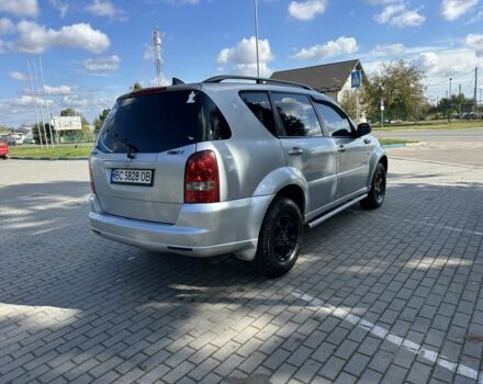 Сірий Cанг Йонг Rexton, об'ємом двигуна 2.7 л та пробігом 234 тис. км за 5200 $, фото 7 на Automoto.ua
