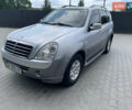 Сірий Cанг Йонг Rexton, об'ємом двигуна 2.7 л та пробігом 360 тис. км за 7500 $, фото 1 на Automoto.ua
