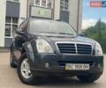 Сірий Cанг Йонг Rexton, об'ємом двигуна 2.7 л та пробігом 285 тис. км за 8300 $, фото 3 на Automoto.ua