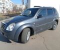 Сірий Cанг Йонг Rexton, об'ємом двигуна 2.7 л та пробігом 400 тис. км за 6700 $, фото 5 на Automoto.ua