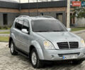 Сірий Cанг Йонг Rexton, об'ємом двигуна 2.7 л та пробігом 208 тис. км за 8000 $, фото 1 на Automoto.ua