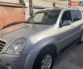 Сірий Cанг Йонг Rexton, об'ємом двигуна 2.7 л та пробігом 427 тис. км за 12000 $, фото 1 на Automoto.ua