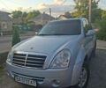 Сірий Cанг Йонг Rexton, об'ємом двигуна 2.7 л та пробігом 221 тис. км за 8000 $, фото 1 на Automoto.ua
