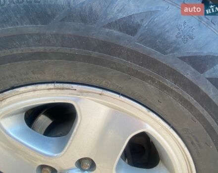 Сірий Cанг Йонг Rexton, об'ємом двигуна 2.7 л та пробігом 229 тис. км за 8000 $, фото 28 на Automoto.ua