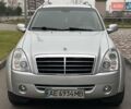 Сірий Cанг Йонг Rexton, об'ємом двигуна 2.7 л та пробігом 110 тис. км за 9600 $, фото 1 на Automoto.ua