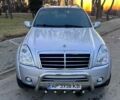 Сірий Cанг Йонг Rexton, об'ємом двигуна 2.7 л та пробігом 1200 тис. км за 11500 $, фото 4 на Automoto.ua