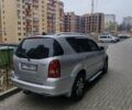 Сірий Cанг Йонг Rexton, об'ємом двигуна 2.7 л та пробігом 103 тис. км за 10000 $, фото 5 на Automoto.ua